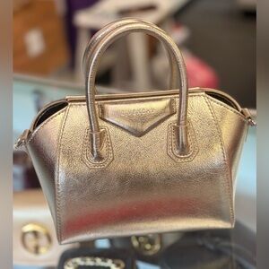 NWT Givenchy Antigona Toy Designer Bag w Dust Bag